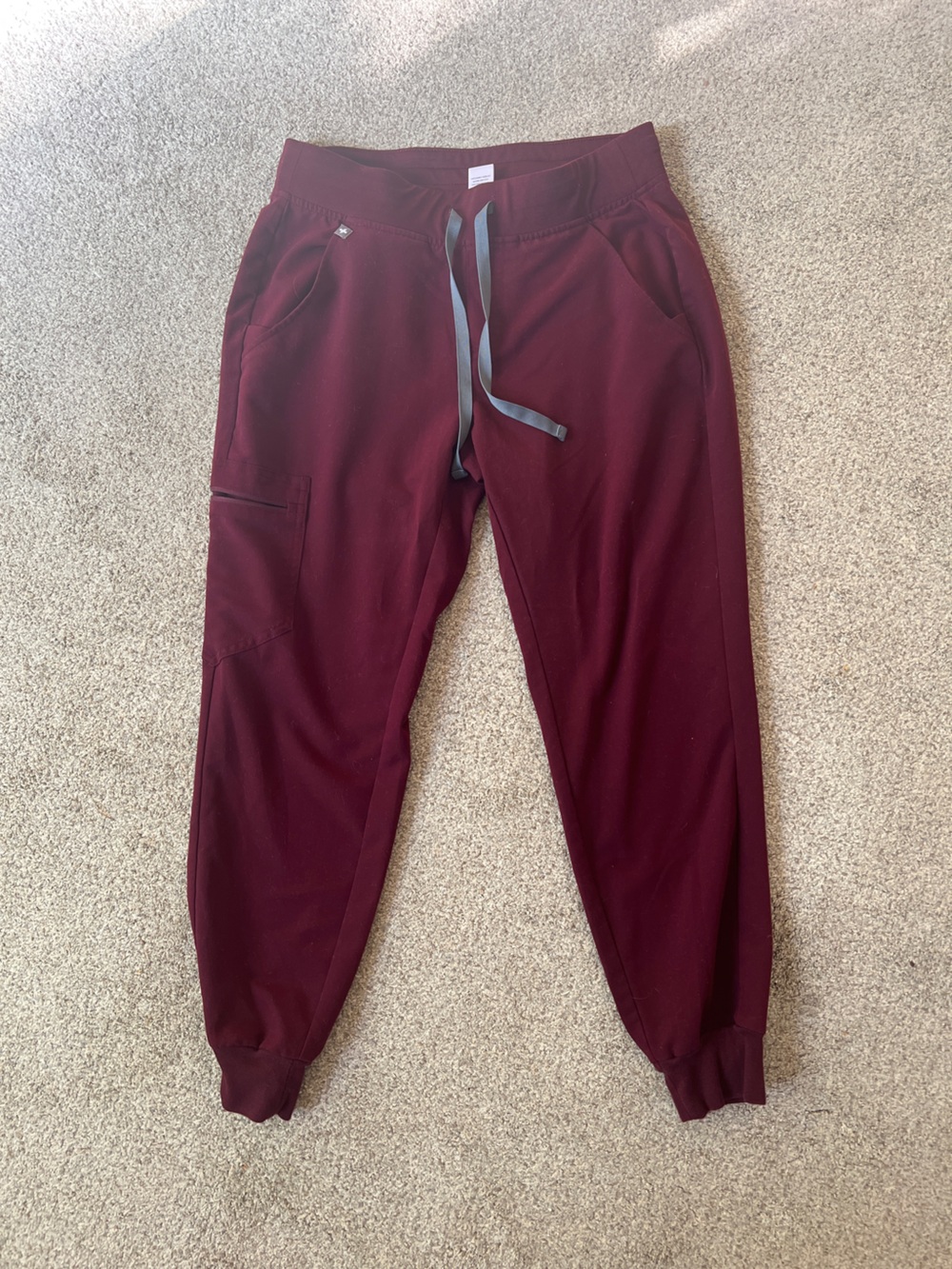 Figs Burgundy Zamora Jogger Scrub Bottoms - Petite S